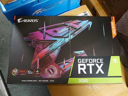 分厚い70mmサイズの「AORUS GeForce RTX 3080 MASTER 10G」がGIGABYTE
