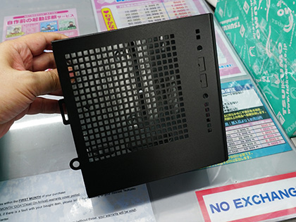 Ryzen PRO 4000対応の小型PCキット「DeskMini X300」がデビュー、OCも