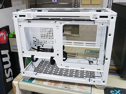 クーラーマスター NR200 Mini-ITX PC ケース 付属品付き ASCII.jp：Cooler Masterの人気Mini-ITXケース「MasterBox NR200