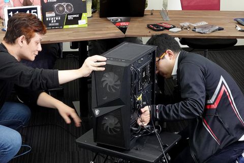 生配信でPC早組みにMSIが挑戦、KTU＆TSYの妨害を退け何分でPCを