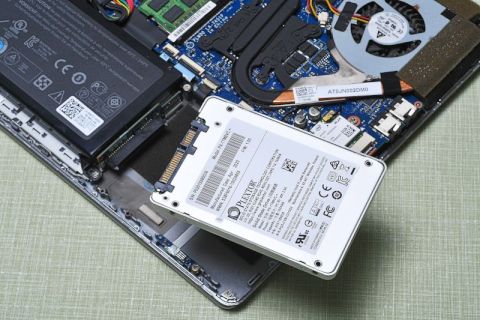 容量不足の古ノートPCを使うのは苦行！ 最新SSD「Plextor M8VC Plus