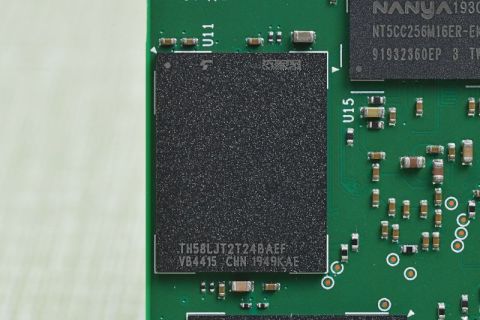 容量不足の古ノートPCを使うのは苦行！ 最新SSD「Plextor M8VC Plus