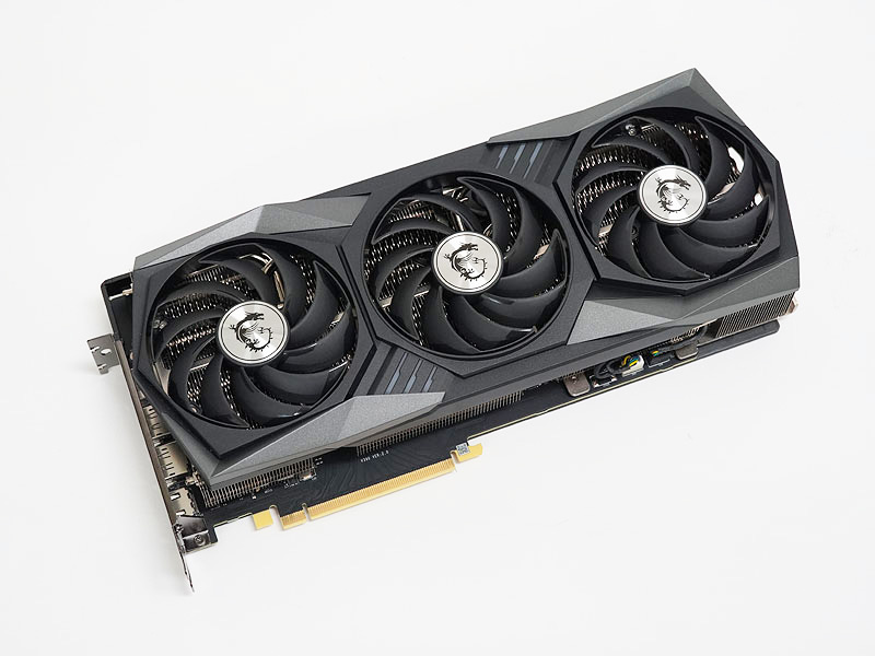 写真はMSI GeForce RTX 3070 GAMING TRIO