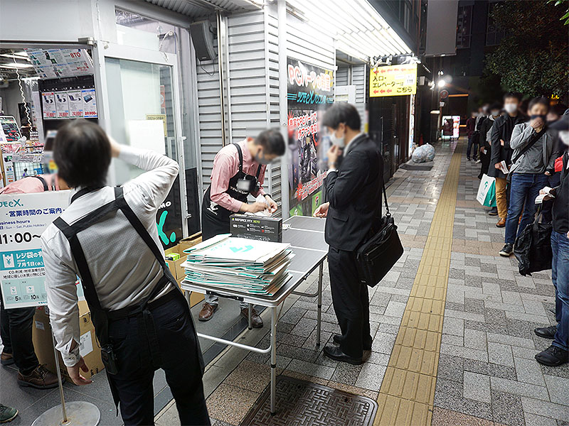 商品引き渡し時の様子