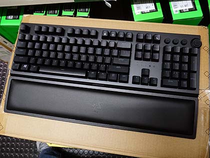 Razerの新型キーボード「BlackWidow V3 Pro」が発売、価格は税込29,800