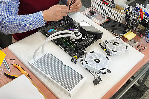 アークのBTO PCが刷新、Ryzen 5000搭載ゲーミングPCが新ブランド アークのBTO PCが刷新、Ryzen 5000搭載ゲーミングPCが新ブランド