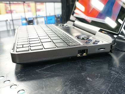 ジョイスティック搭載のゲーム向け8インチノート「GPD WIN Max」が店頭