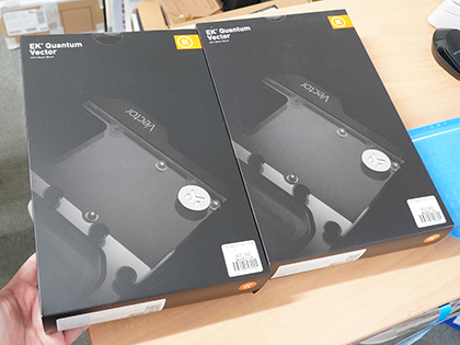 ROG STRIXのGeForce RTX 3090/3080向け水冷ブロックがEKから、素材の