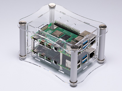 基板を見せる」ことにこだわったRaspberry Pi 4ケースが3種類、2台収納