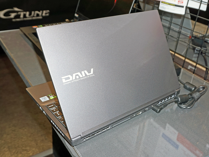 DAIV 5N_CM