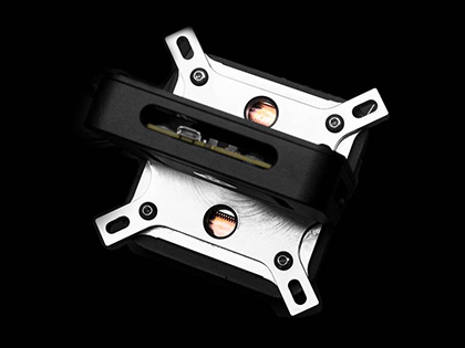 IntelとEKが共同開発したペルチェ内蔵のCPU水冷ブロック - AKIBA PC