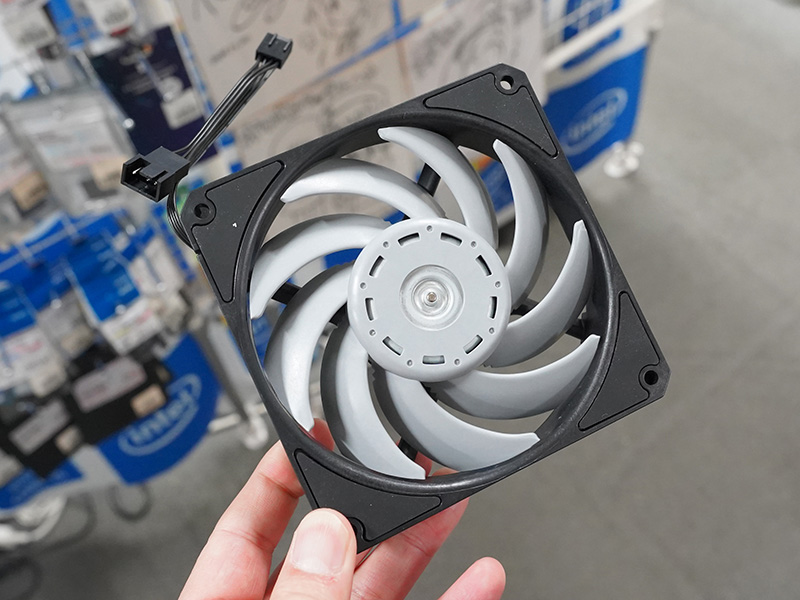 XPG VENTO PRO 120 PWM