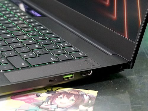 Razer Blade 15 Base Model」の2020年冬モデルが発売、Core i7や Razer Blade 15 Base Model」の2020年冬モデルが発売、Core i7や