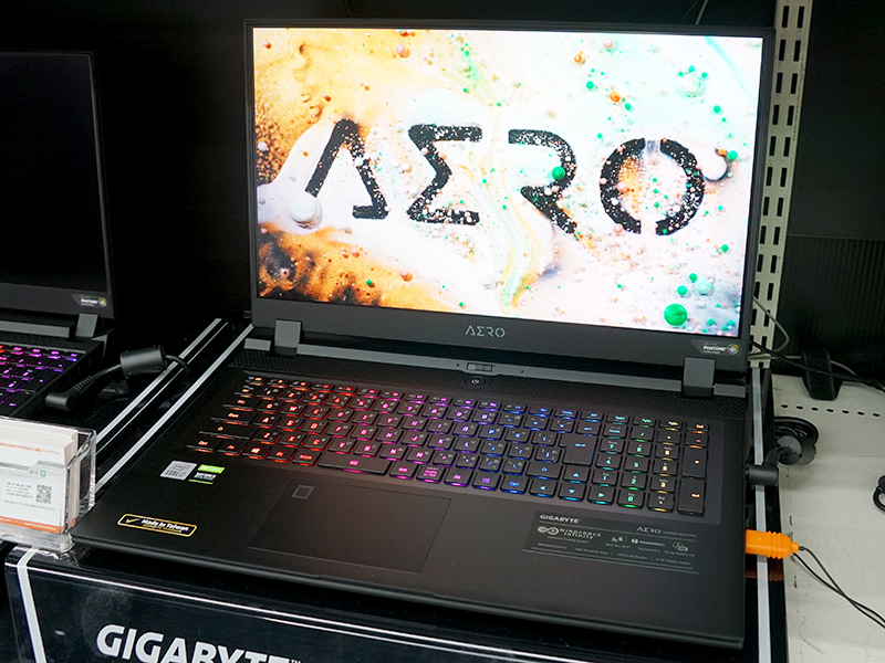 写真はAERO 17 HDR XC-8JP4450SP