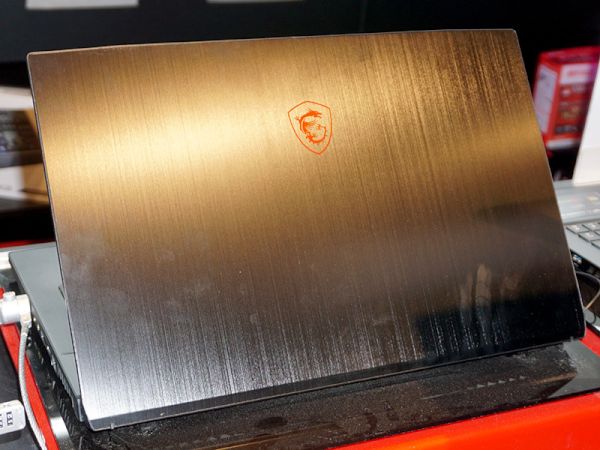 144Hz液晶やRTX 3060搭載のMSIゲーミングノート、15.6型と17.3型の2