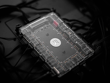 6基も120mmファンを備えたEK製水冷クーラー「EK-AIO Elite 360 D
