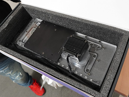 Lian Li製PCケース「O11 Dynamic」専用のポンプ一体型水冷