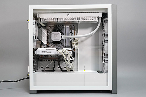 真っ白なRyzen搭載PCが欲しい！CORSAIR最新ケースと水冷クーラーで今時