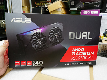 ASUSのRadeon RX 6700 XTは3製品、最上位のROG STRIXは11万円以上