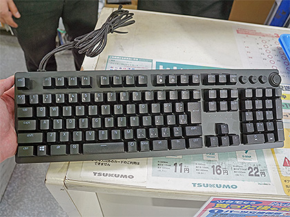 Razerのアナログ光学スイッチ採用キーボード「Huntsman V2 Analog」が