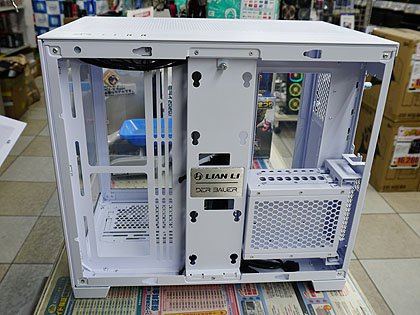 リアや内部レイアウトを変更できるPCケース「O11 DYNAMIC MIMI」に