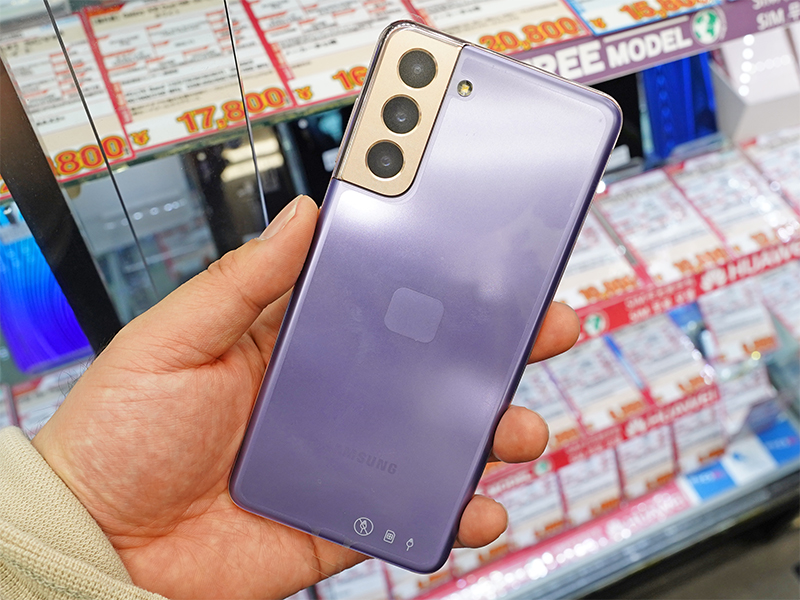 Galaxy S21(SM-G9910)のPhantom Violet