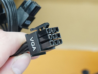 奥行き130mmの1,000W電源「LEADEX V G130X-1000W PRO」が発売 - AKIBA