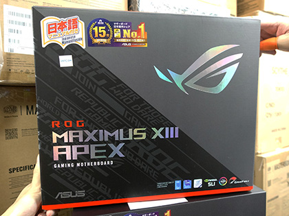 本格水冷対応のZ590マザー「ROG Maximus XIII Extreme Glacial」がASUS