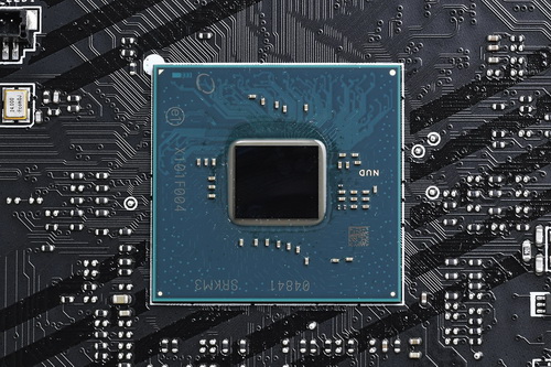 暴れ馬”Core i9-11900Kの性能を存分に引き出せるMSI「MEG Z590 ACE」を