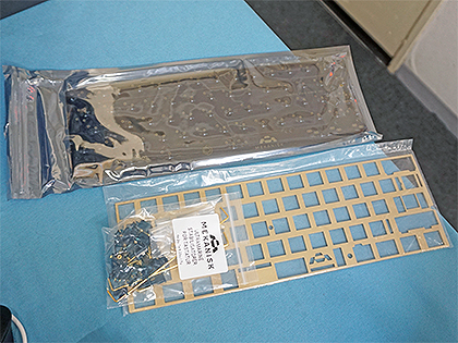 重さ1.9kgの60%キーボードキット「Fjell Keyboard Kit」、重量級で高い