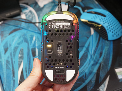 わずか56gのゲーミングマウス「MZ1 - Zy's Rail」がXtrfyから
