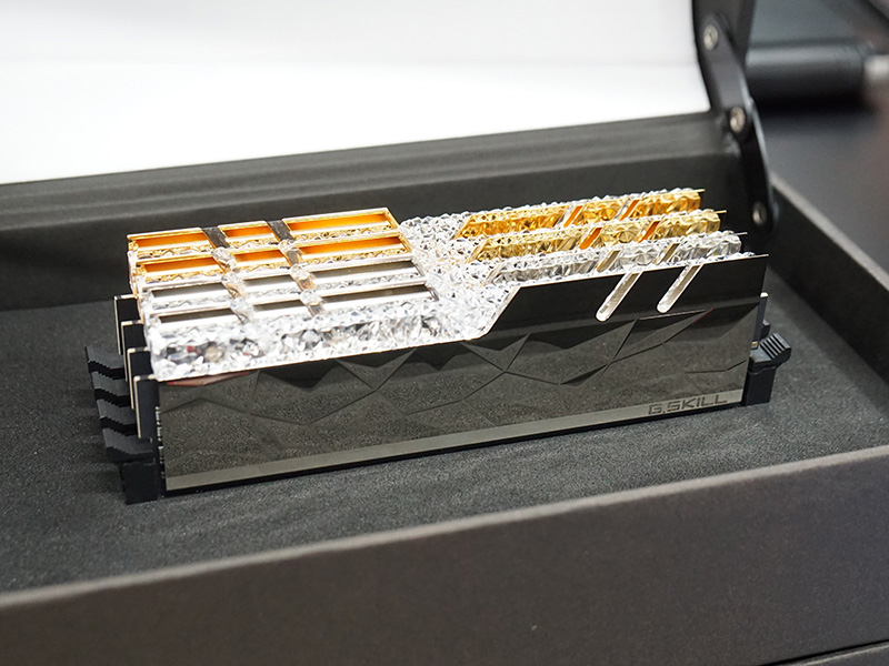 Trident Z Royal Elite