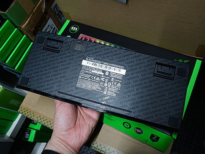 Razerの65％キーボード「BlackWidow V3 Mini HyperSpeed」に英語
