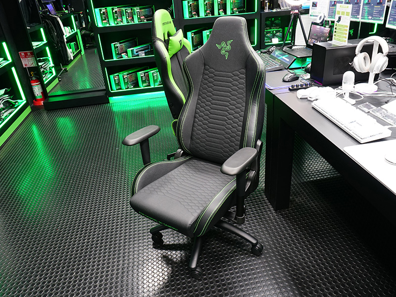 Razer Iskur X