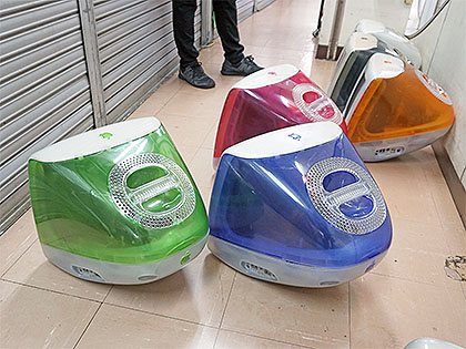 懐かしの「iMac G3」が店頭にズラリ、ジャンク扱いで1台3,300円