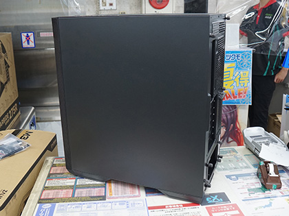氷山からインスピレーションを得たPCケース「Z9 Iceberg」がZALMANから
