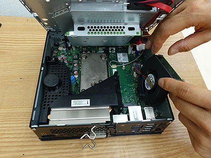 Core i5-9500T搭載の富士通ミニPCが49,800円！PCコンフルで中古品
