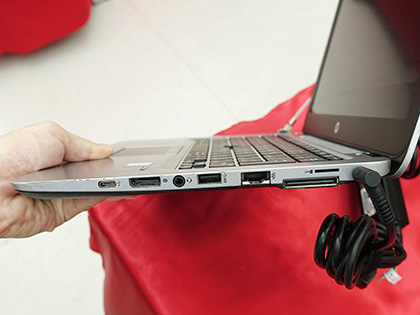 HP製12.5型モバイルノート「EliteBook 820 G3」が29,800円!新品SSD