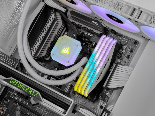 CORSAIRのDDR4メモリ「VENGEANCE RGB RT/RS」が多数入荷、DDR4-4000