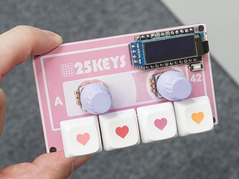 Cassette42の組み立て済み展示サンプル