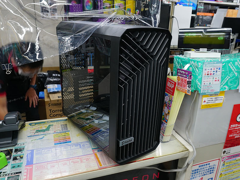 Fractal Design「Torrent」