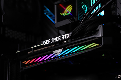 Asus Rogで組む 最強pc クリエイター用途 激重ゲームも脅威の性能で押し切る Akiba Pc Hotline