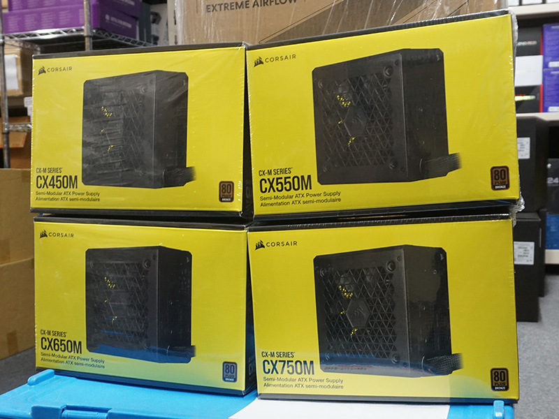 左から「RM 2021」、「RM 2021 White」、「CXM 2021」