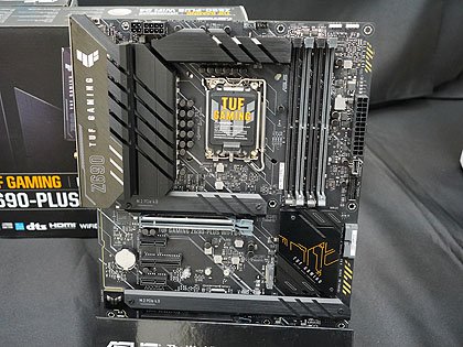 LGA1700ソケット採用「Intel Z690」搭載マザーが各社から登場、計12