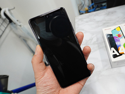 コスパ重視の「Galaxy A41」が21,800円！SIMロック解除済みの未使用品