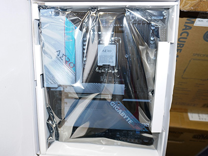 【美品】GIGABYTE Z690 AERO D E-ATX規格　マザーボード Z690 AERO D (rev. 1.x) Key Features | Motherboard - GIGABYTE