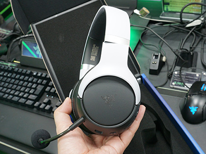 Razerのワイヤレスヘッドセット「Kaira Pro」が発売、PlayStationや