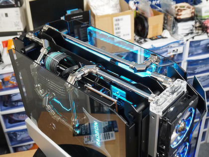 Antecのオープンフレーム「CANNON」を使った本格水冷PCがオリオ