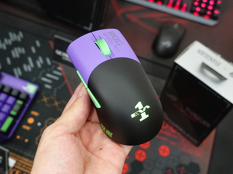 ROG KERIS Wireless EVA Edition(マウス 12,980円)
