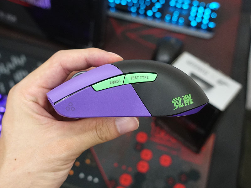 ROG KERIS Wireless EVA Edition(マウス 12,980円)